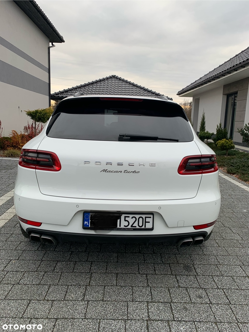 Porsche Macan Turbo - 3