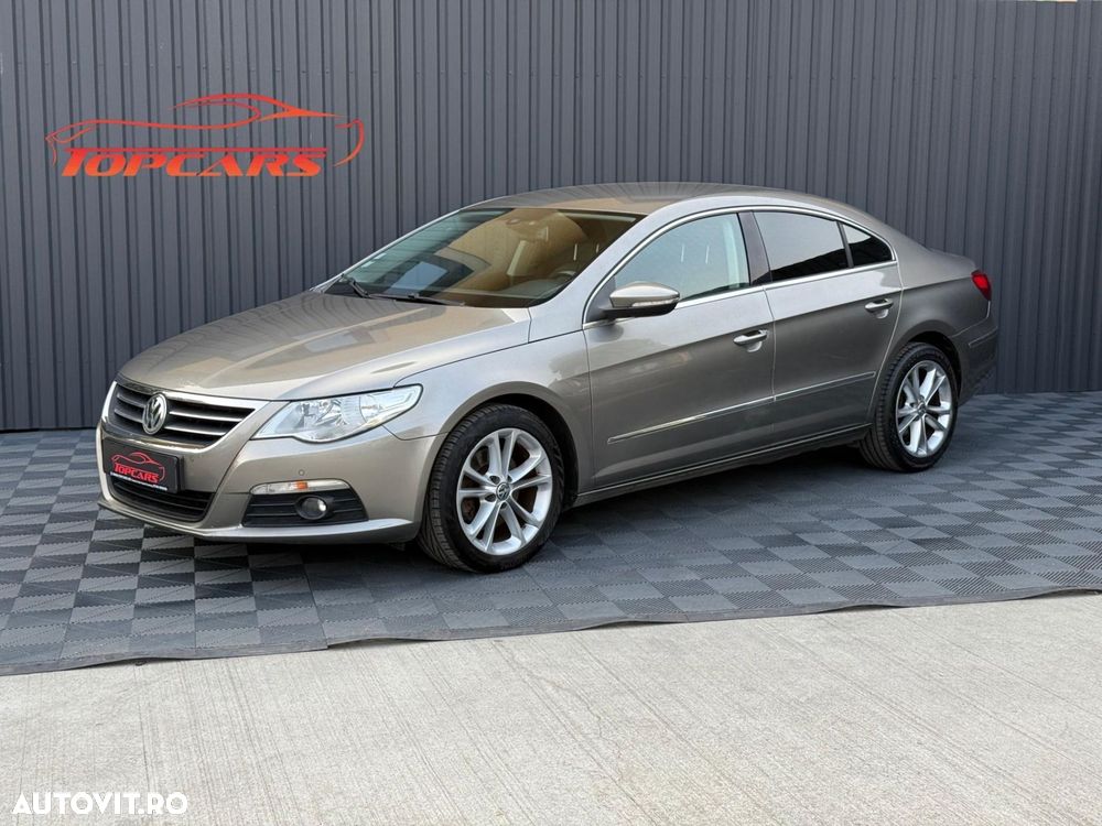 Volkswagen Passat CC - 1