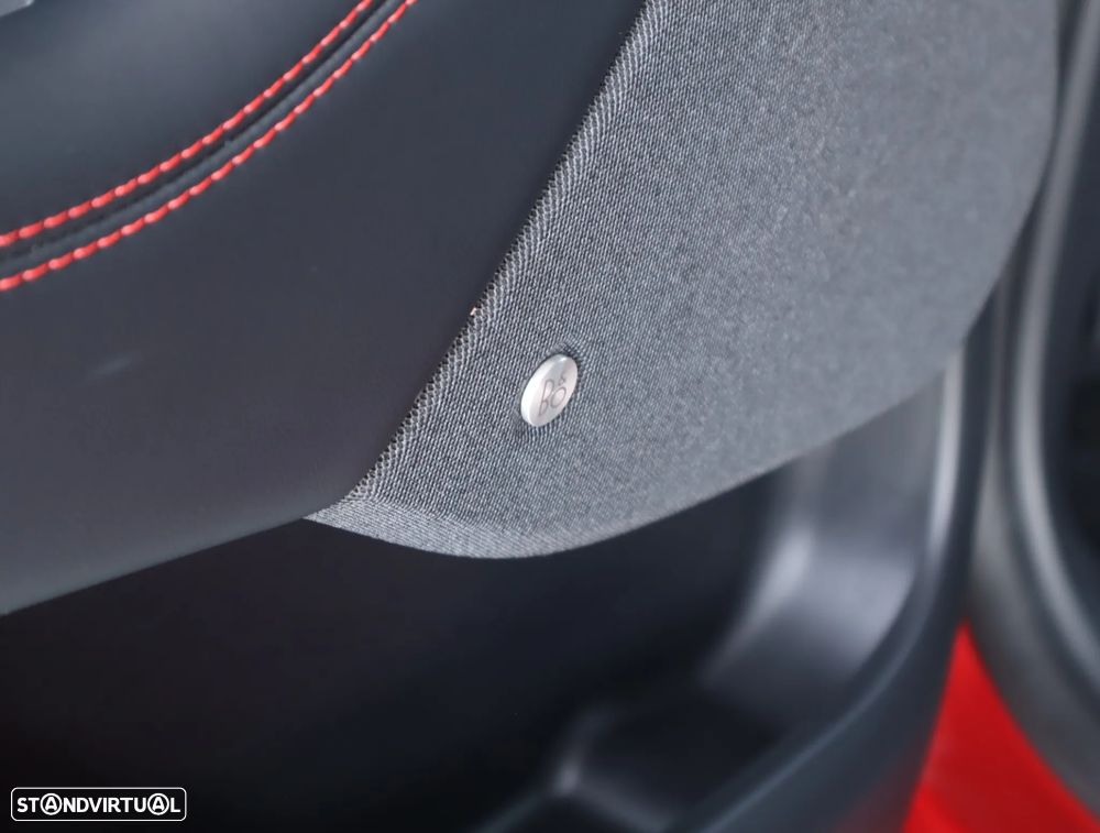 Ford Mustang Mach-E AWD PREMIUM - 27