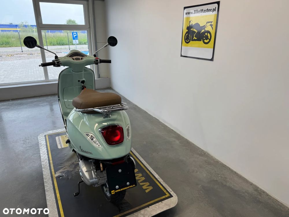 Piaggio Vespa - 7