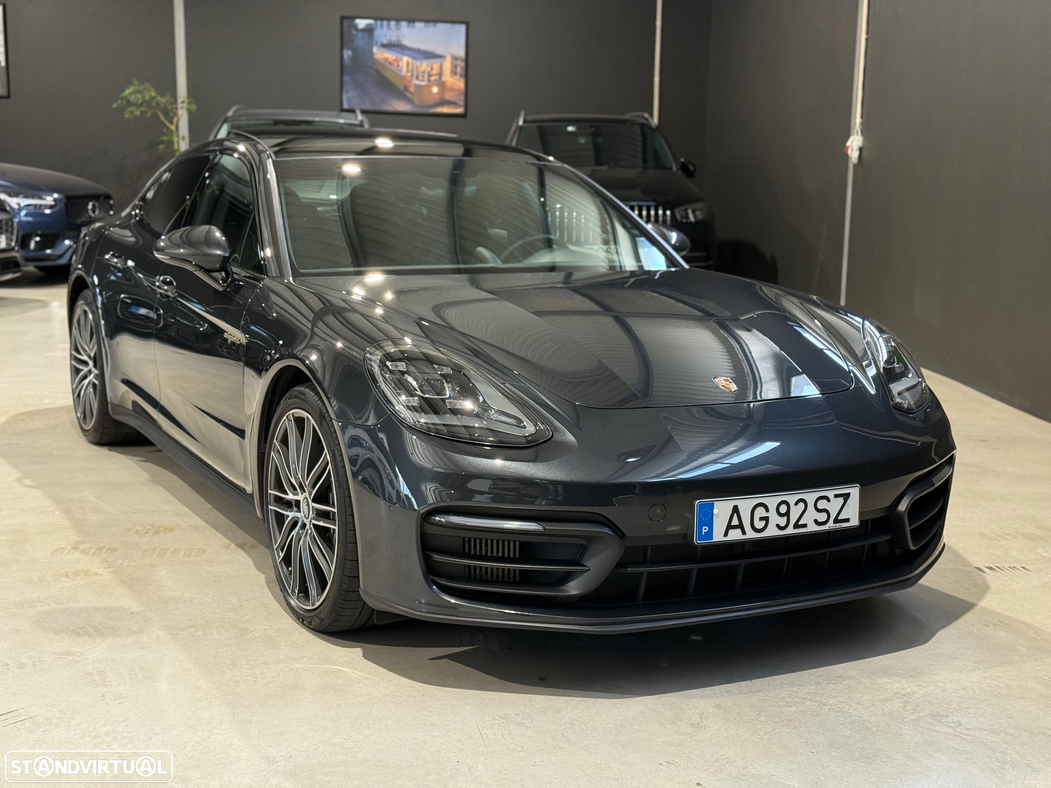 Porsche Panamera 4 E-Hybrid Platinum Edition com PDLS - 6