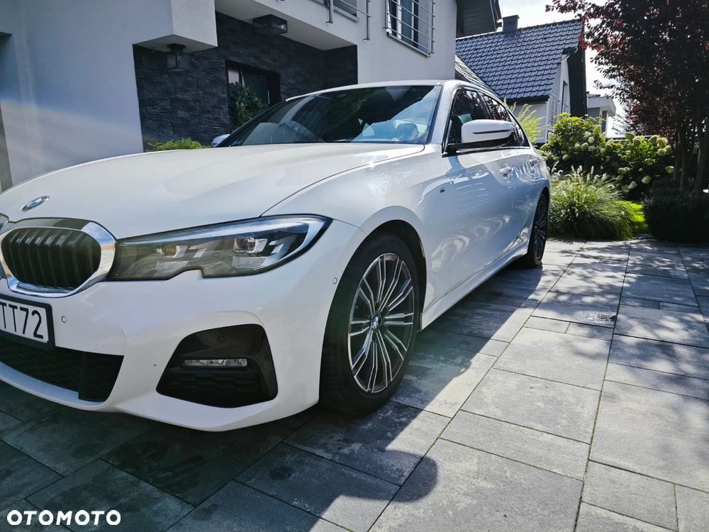 BMW Seria 3 318i M Sport - 5
