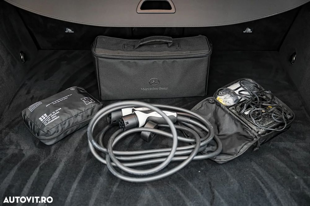 Mercedes-Benz GLE 350 de 4MATIC 9G-TRONIC AMG Line - 40