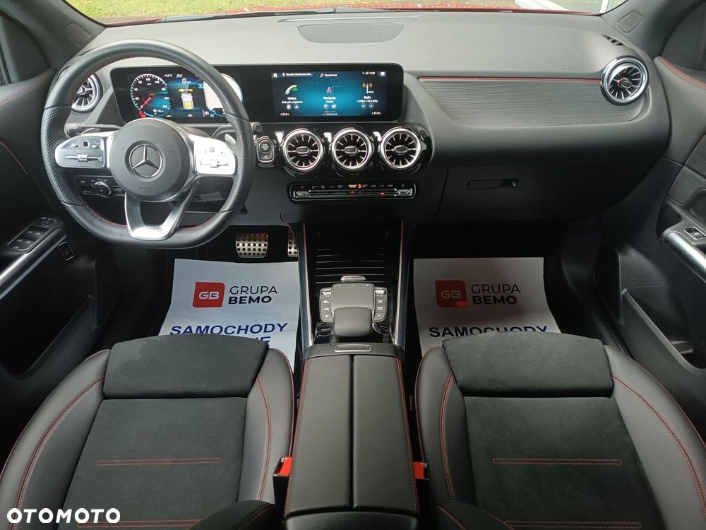 Mercedes-Benz GLA 200 AMG Line - 12