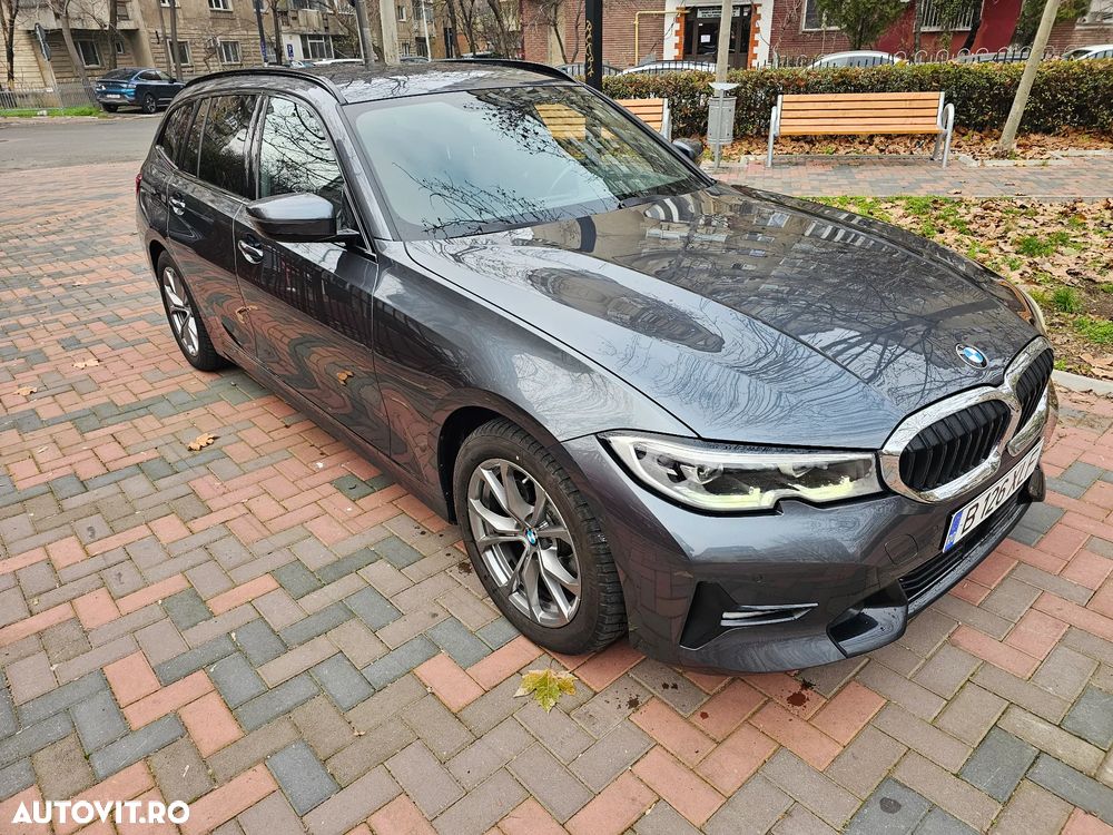 BMW Seria 3 320d Touring Aut. Edition Luxury Line Purity - 1