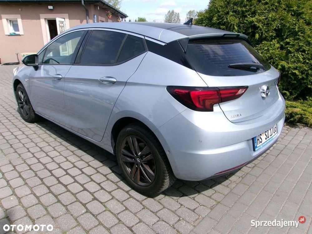Opel Astra - 3