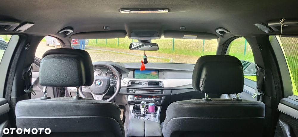 BMW 5 Series 2012 photo 5