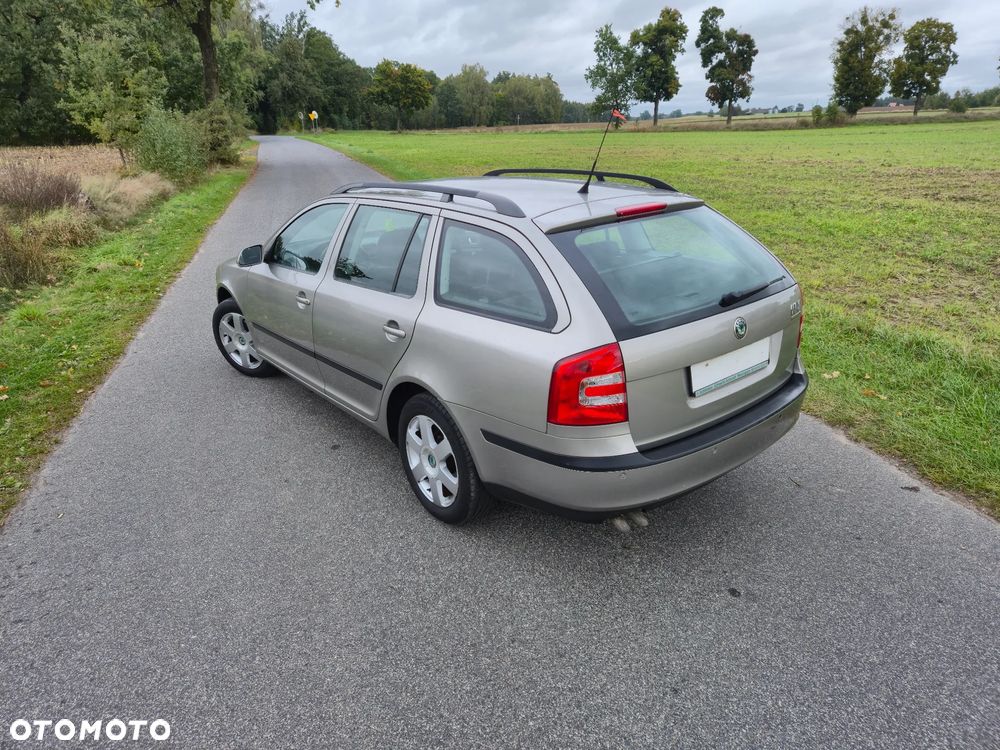 Skoda Octavia - 16