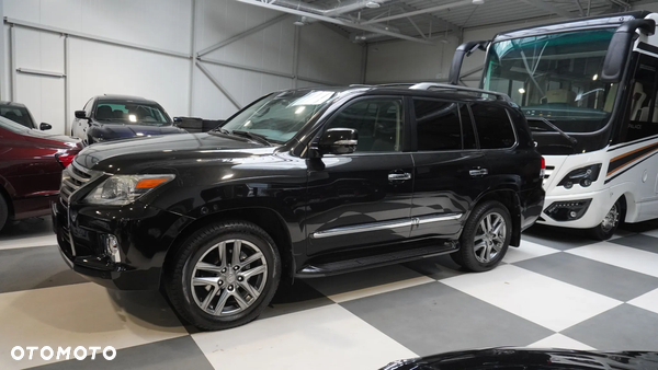 Lexus LX 570