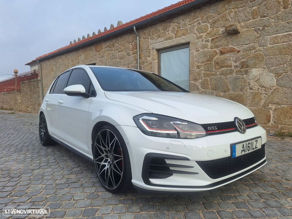 VW Golf 2.0 TSi GTi DSG Performance - 3