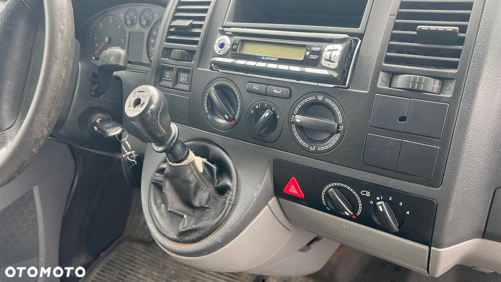 Volkswagen Transporter L2H1 Mixt - 18