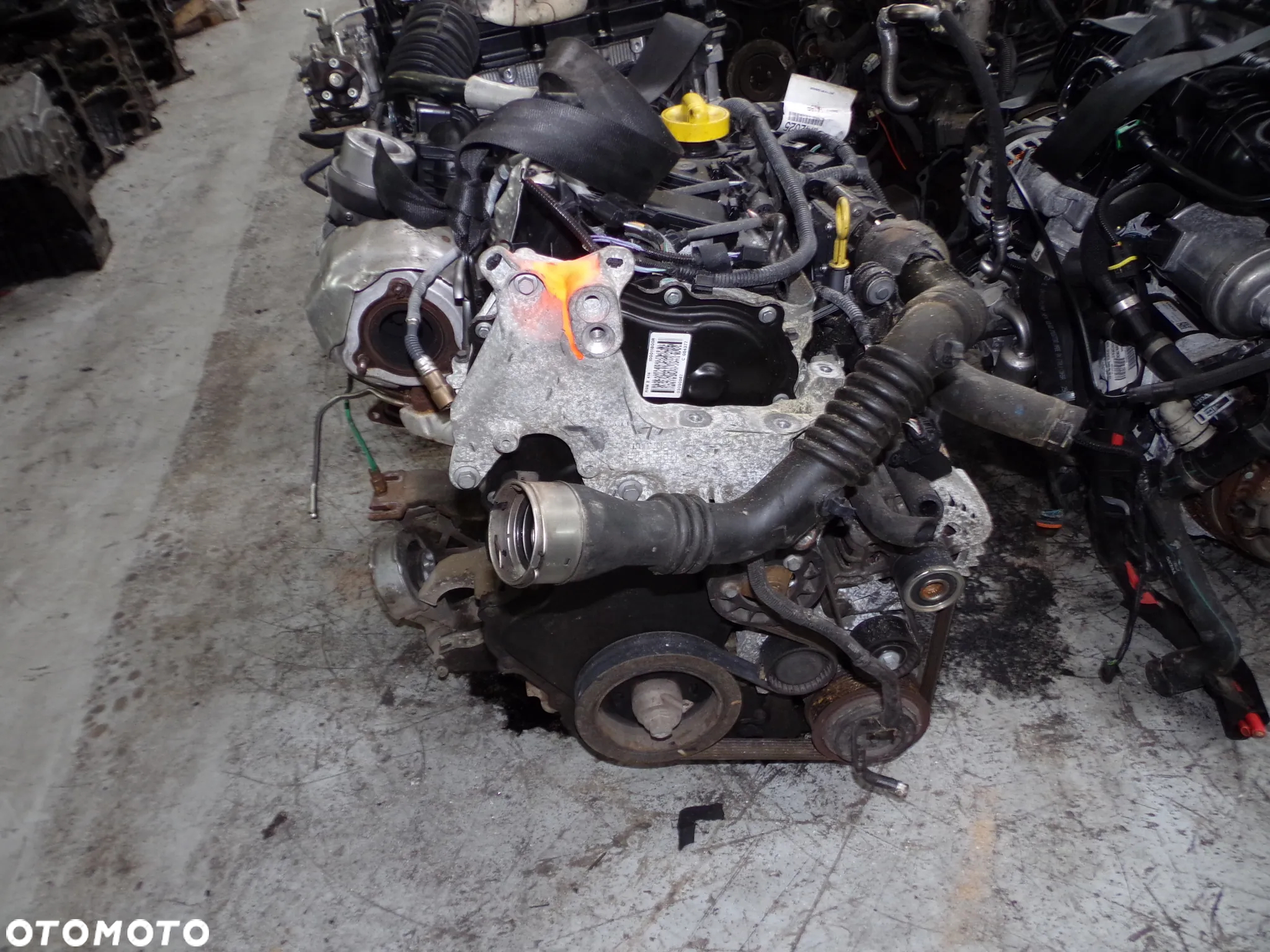 Kompletny silnik Renault Nissan 1.6 DCI M9R414 - 3