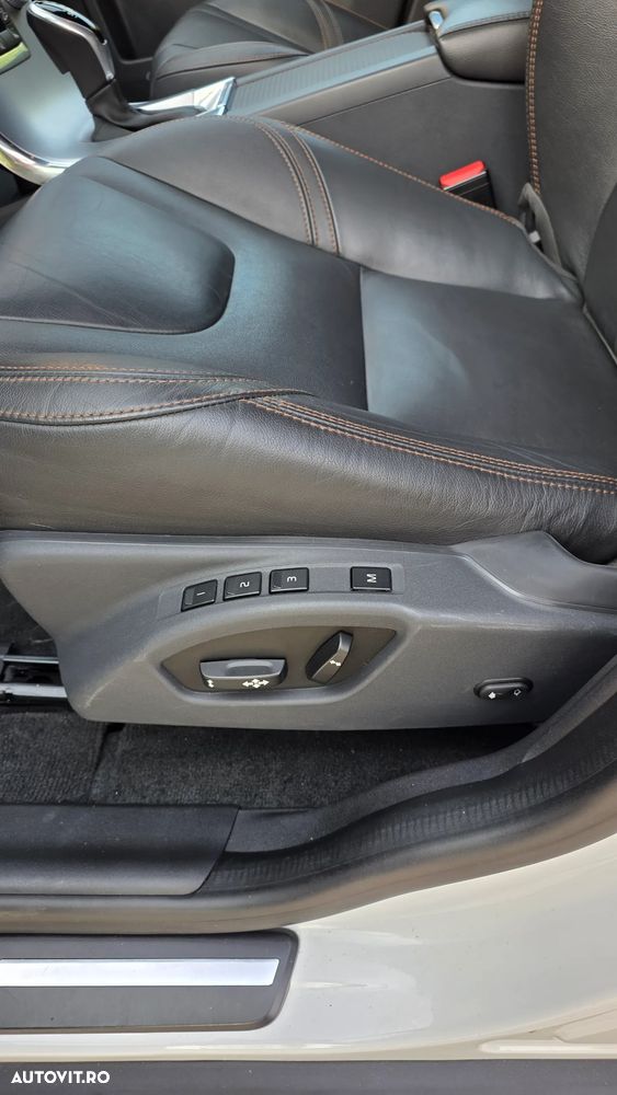 Volvo XC 60 - 21