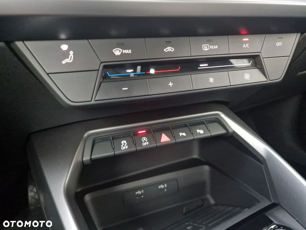 Audi A3 Limousine 30 TFSI mHEV S tronic - 25