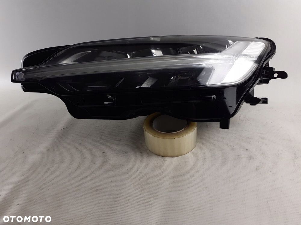 Lampa lewa Full LED VolvoS\V60 CC 18-21r.3223800 - 1