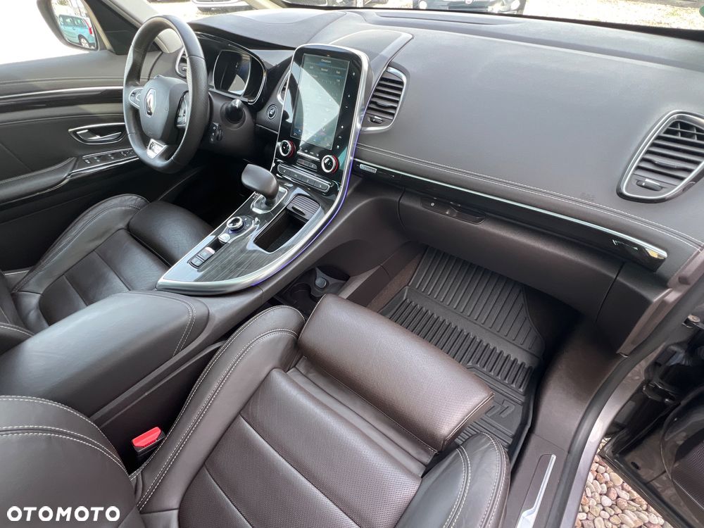 Renault Espace 1.6 dCi Energy Initiale Paris EDC - 27