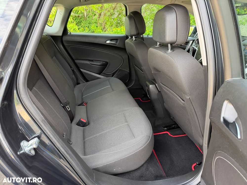 Opel Astra 1.7 CDTI DPF Exklusiv - 11