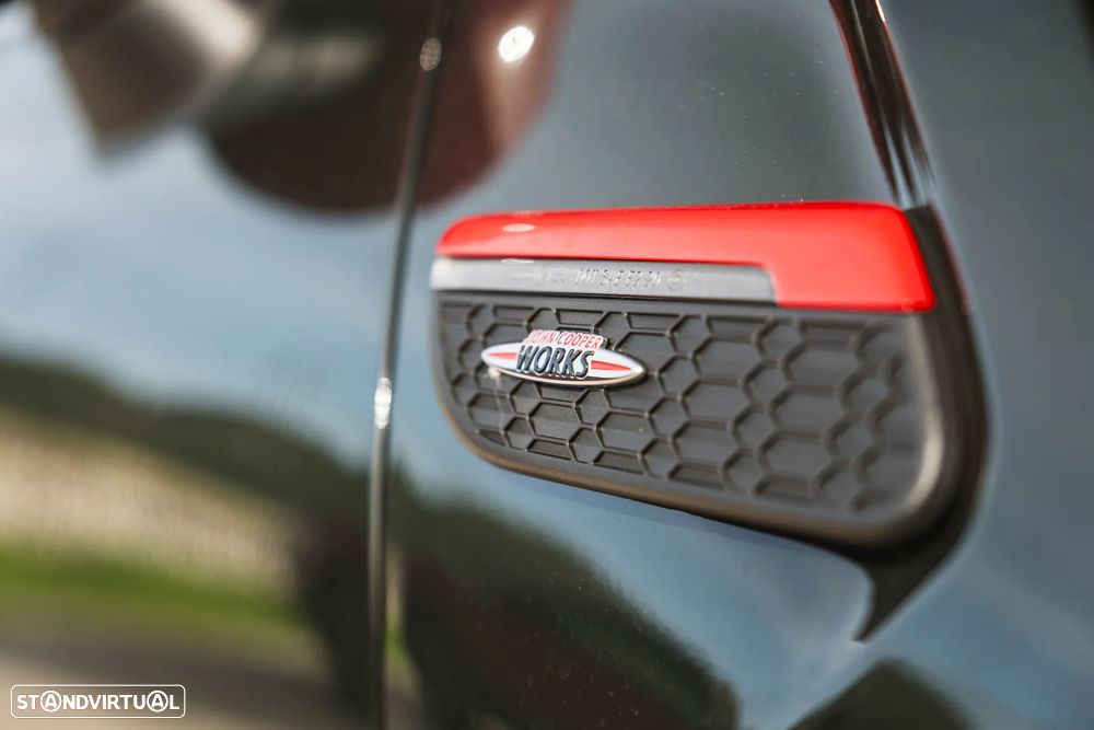 MINI Cabrio John Cooper Works Premium Essential Auto - 13