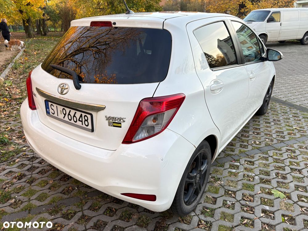 Toyota Yaris - 6