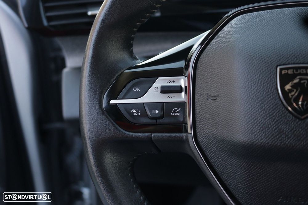 Peugeot 308 SW 1.6 Hybrid Allure Pack e-EAT8 - 37