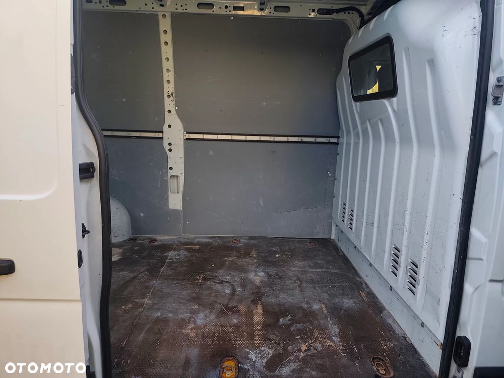 Opel Movano - 17