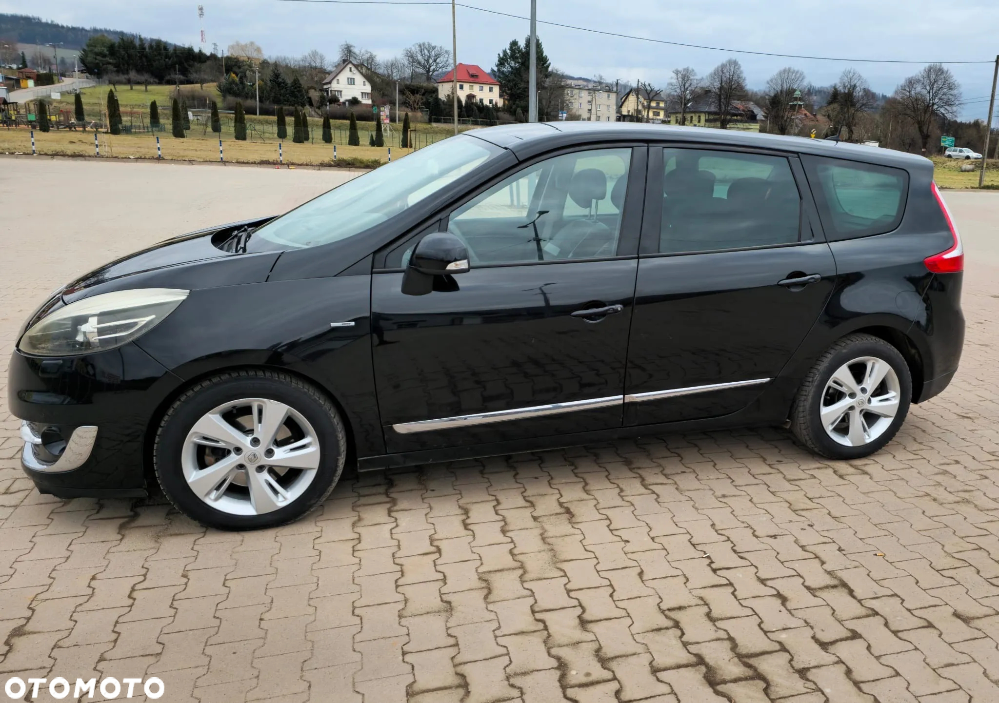 Renault Grand Scenic - 4