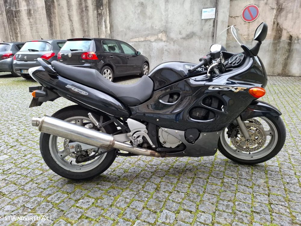 Suzuki GSX Gsx750f - 10