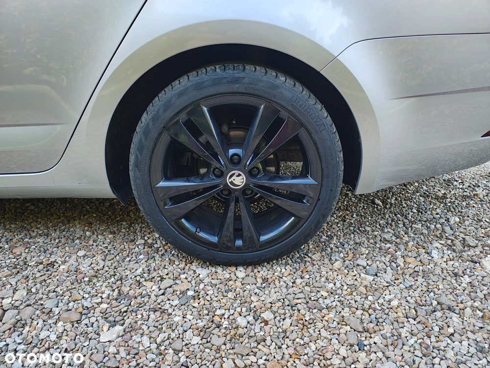 Skoda Octavia 2.0 TDI Ambition DSG - 11