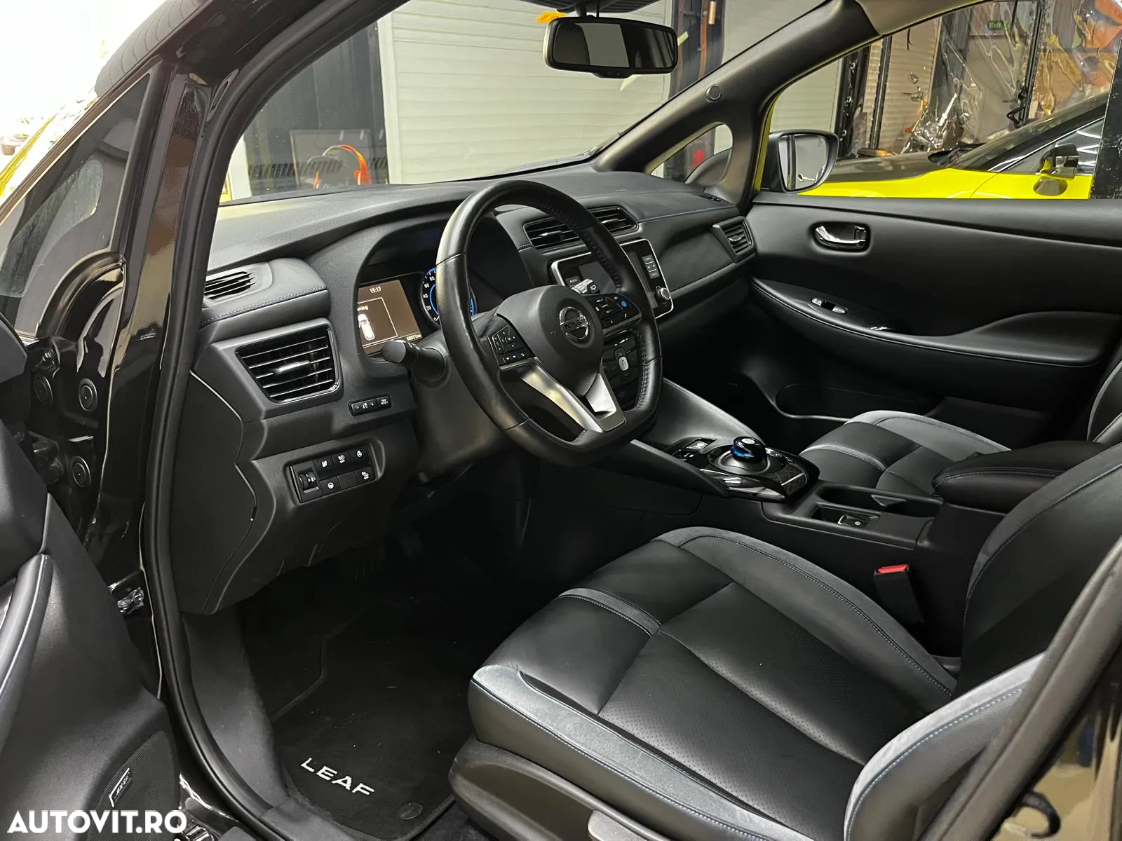 Nissan LEAF Tekna - 17
