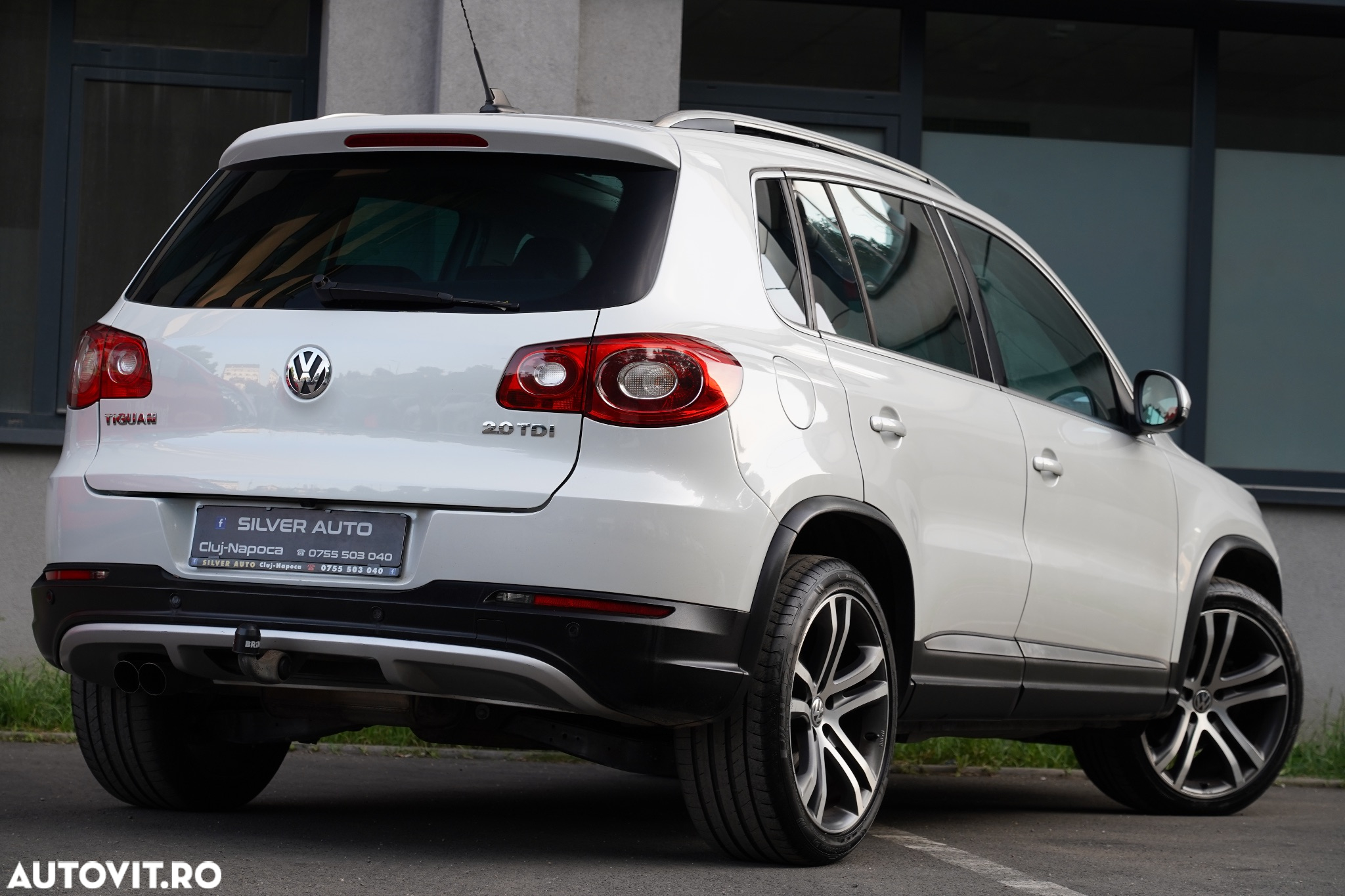 Volkswagen Tiguan 2.0 TDI 4Motion DSG Track & Style - 20