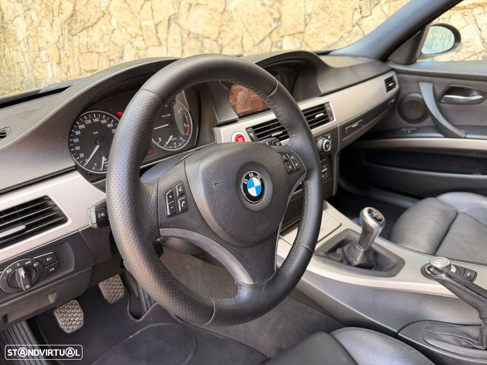 BMW 320 d DPF Edition Fleet Sport - 12