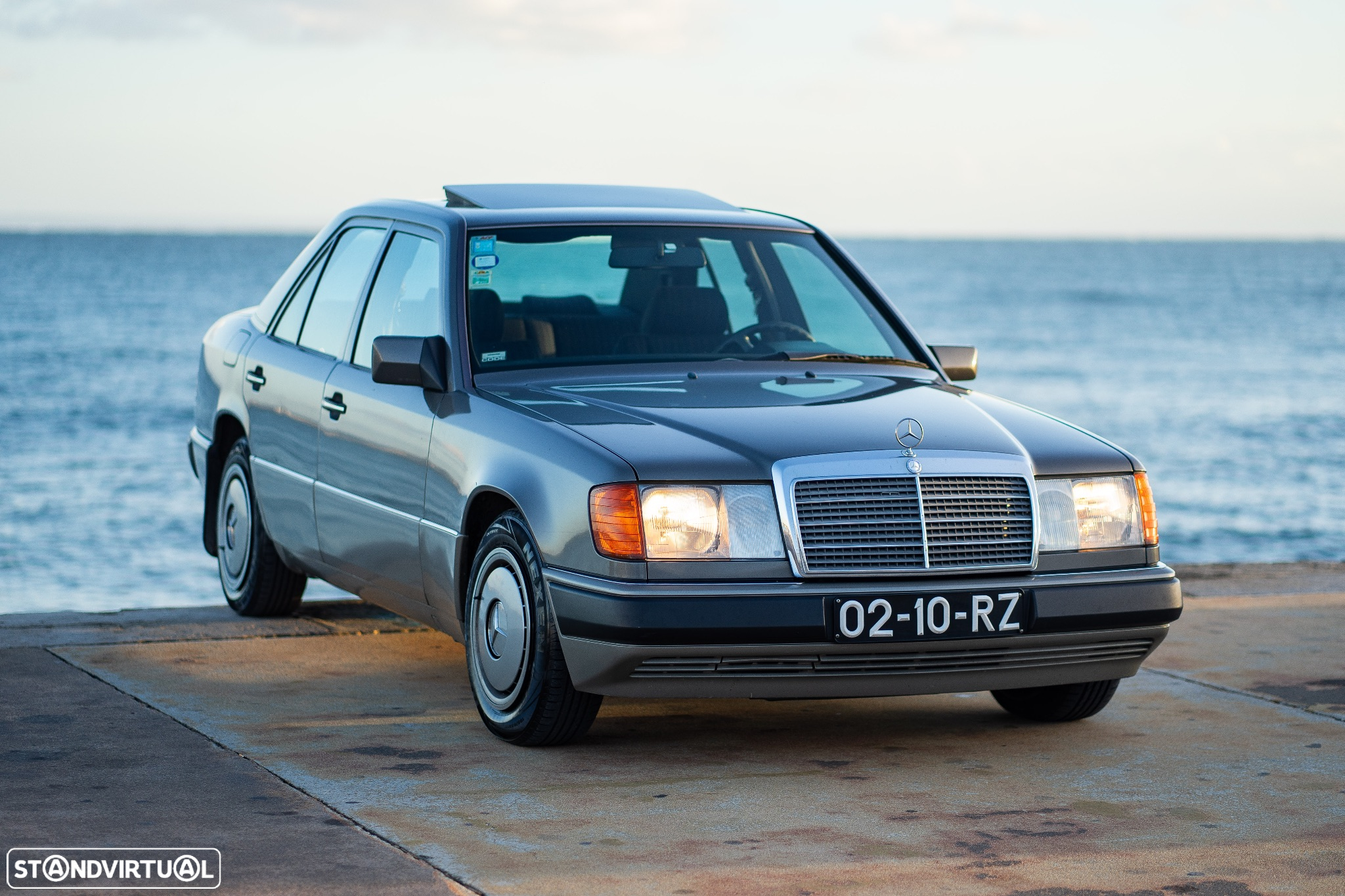 Mercedes-Benz E 250 - 24