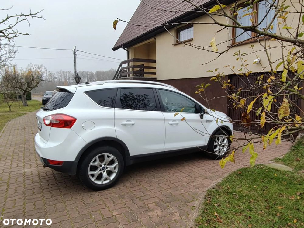 Ford Kuga - 8