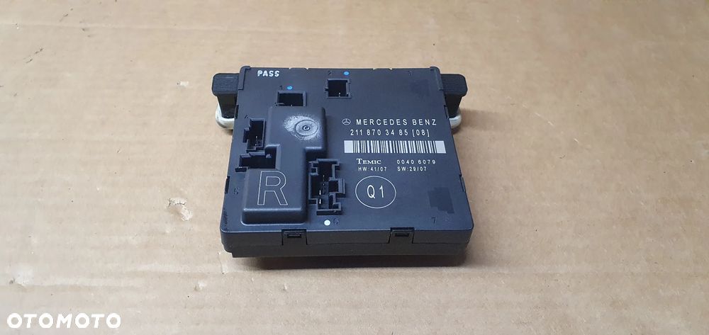 Moduł sterownik drzwi prawy tył Mercedes E Klasa W211 Lift A2118703485 - 2