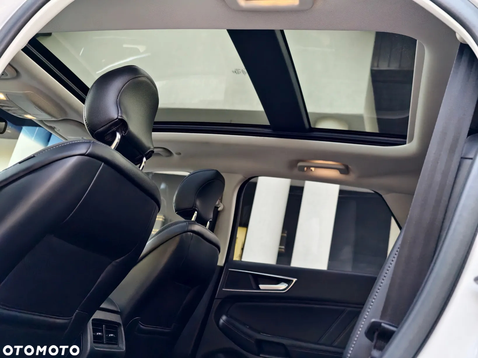 Ford Edge 2.0 EcoBlue Twin-Turbo 4WD ST-Line - 13