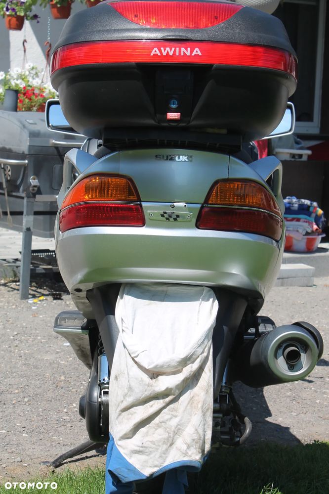 Suzuki Burgman - 8