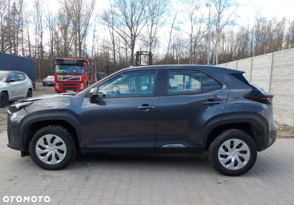 Toyota Yaris Cross - 16