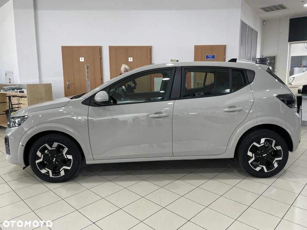 Dacia Sandero - 6