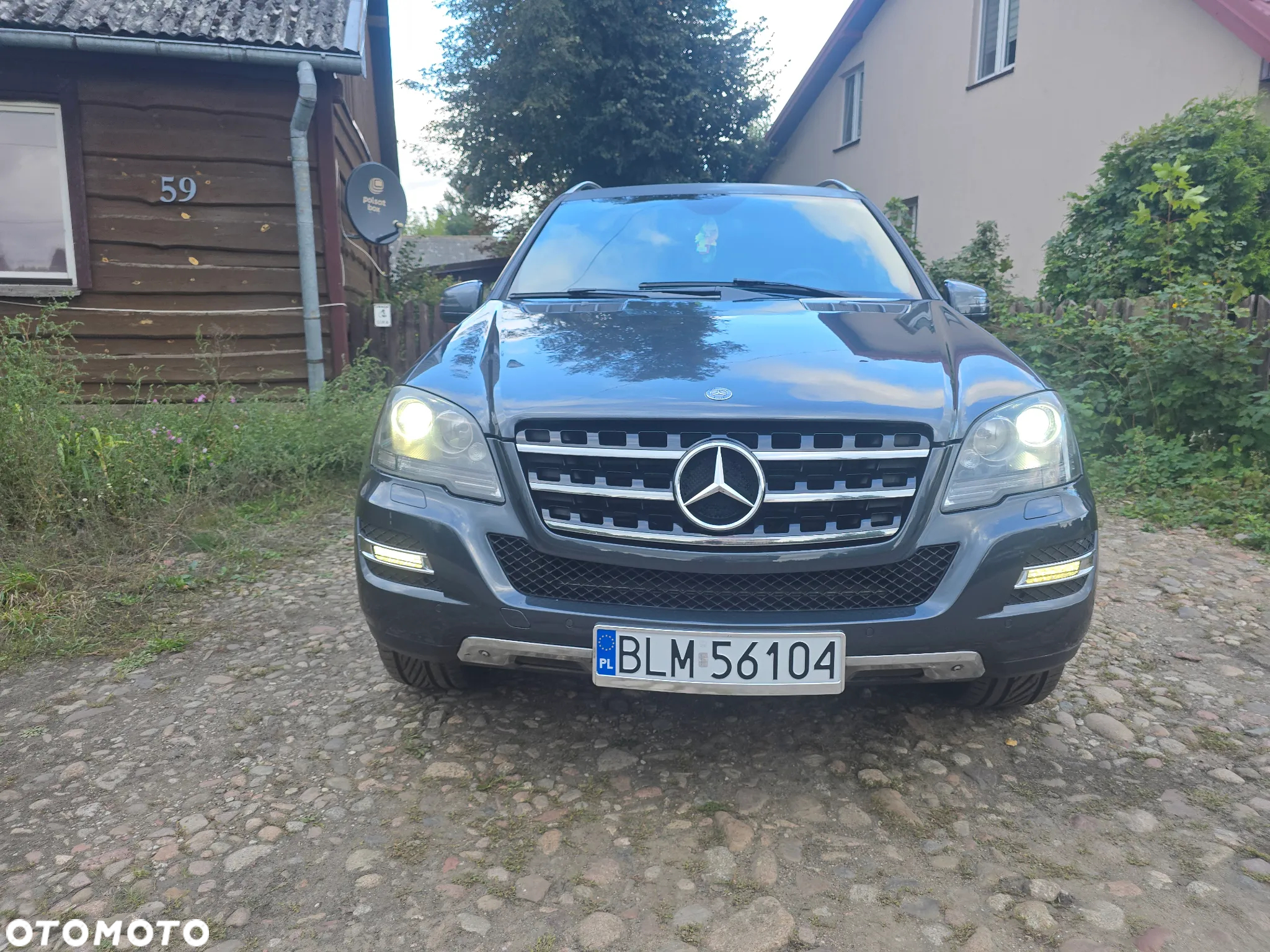 Mercedes-Benz ML - 27