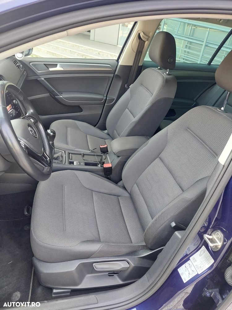 VOLKSWAGEN Golf 2019 — imagine 12