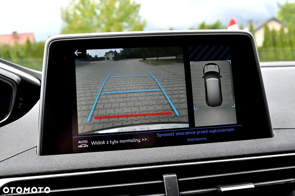 Peugeot 5008 1.5 BlueHDi Allure S&S EAT8 - 28