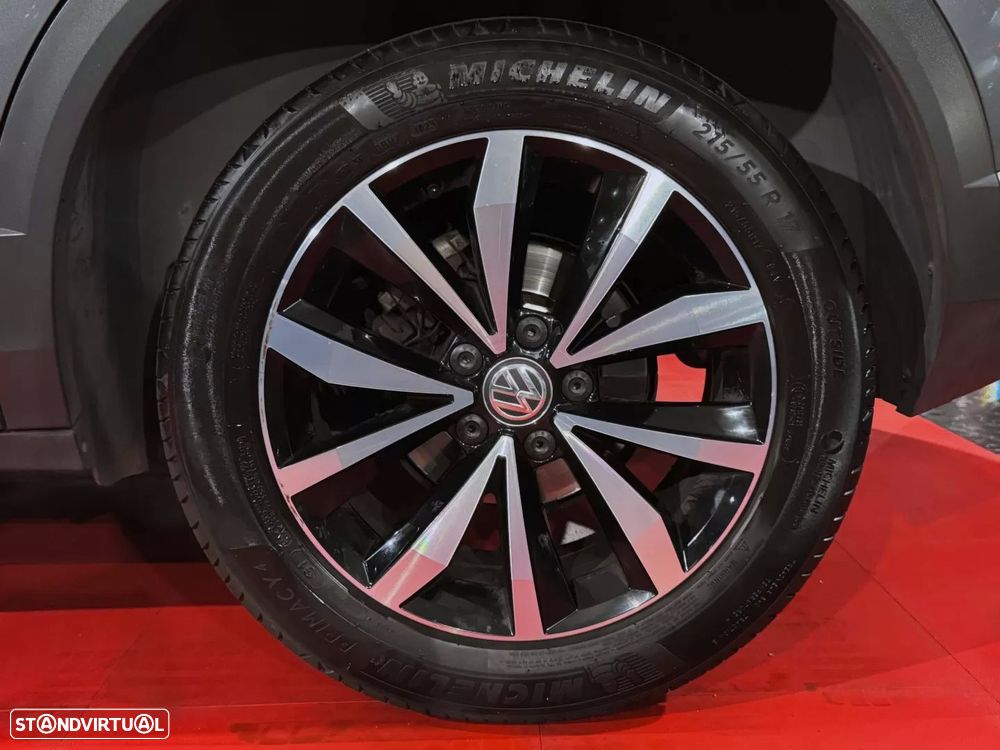 VW T-Roc 1.5 TSI Sport DSG - 6