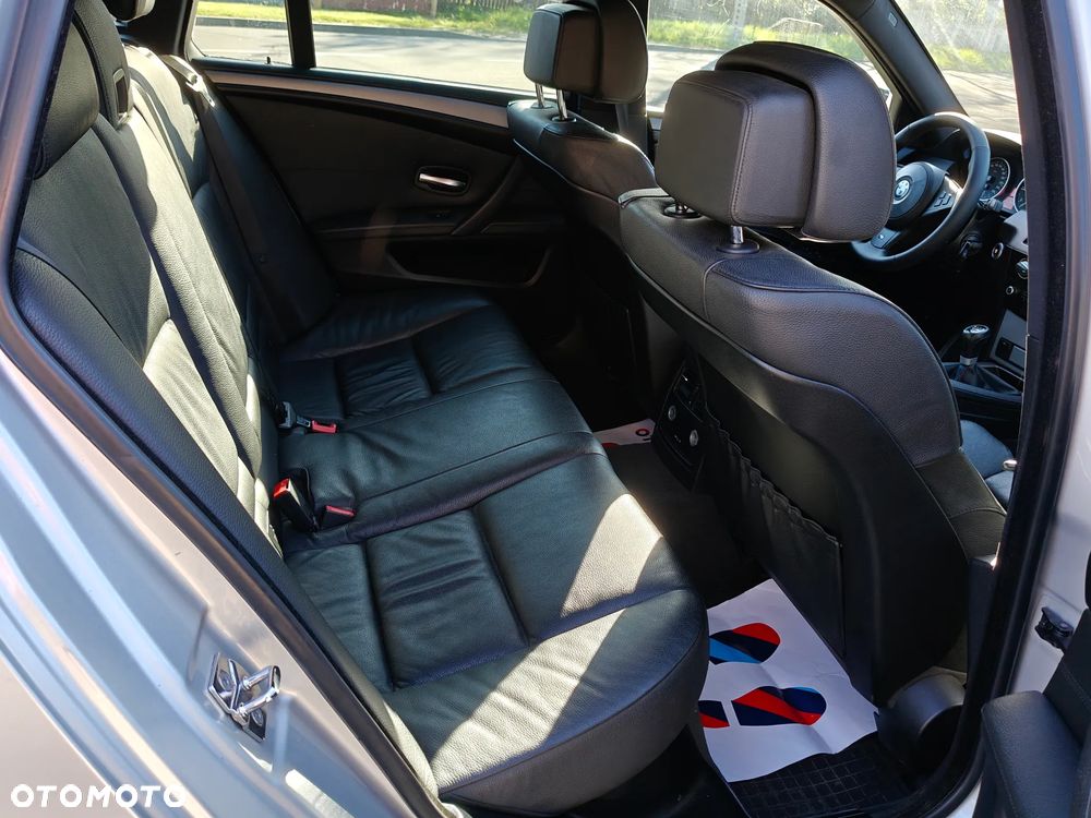 BMW Seria 5 520d - 17