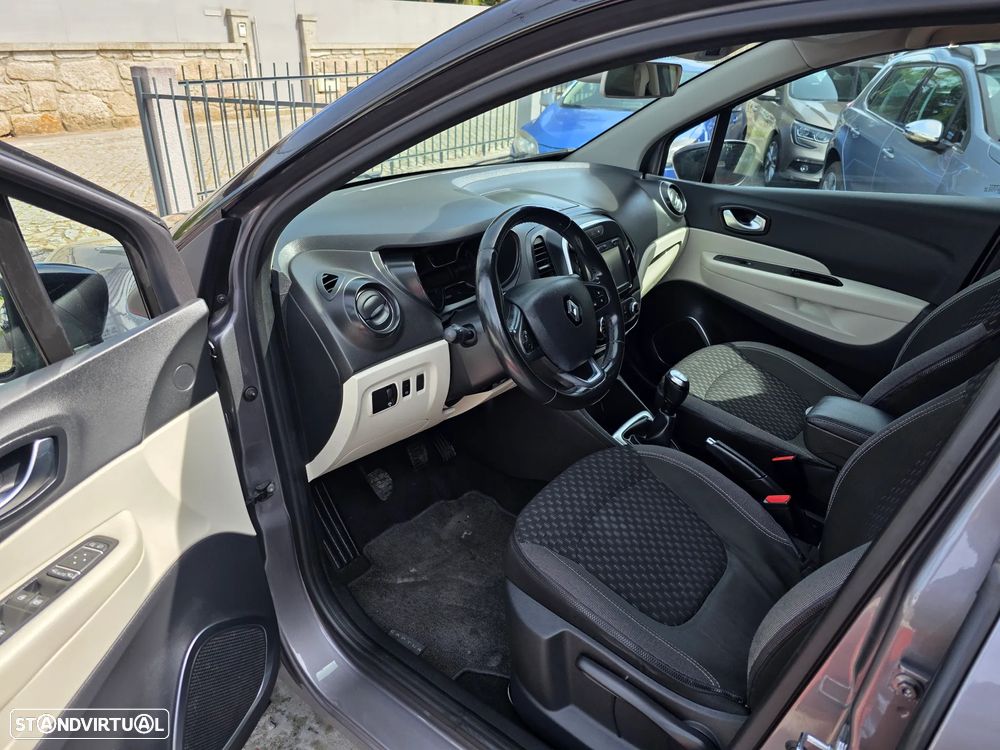 Renault Captur 0.9 TCE - 9