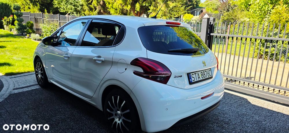 Peugeot 208 1.2 PureTech Style - 2