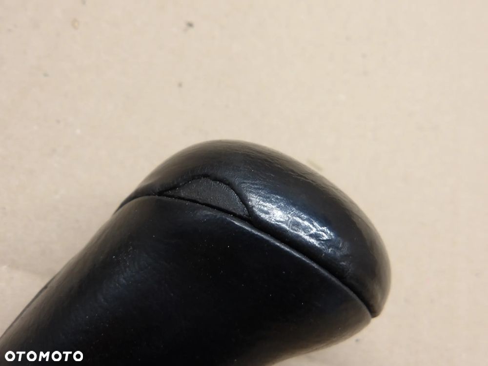 AUDI A4 B8 KOMBI 08-12 3.0TDI GAŁKA ZMIANY BIEGÓW - 3