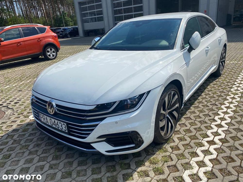 Volkswagen Arteon 2.0 TDI SCR DSG R-Line - 4