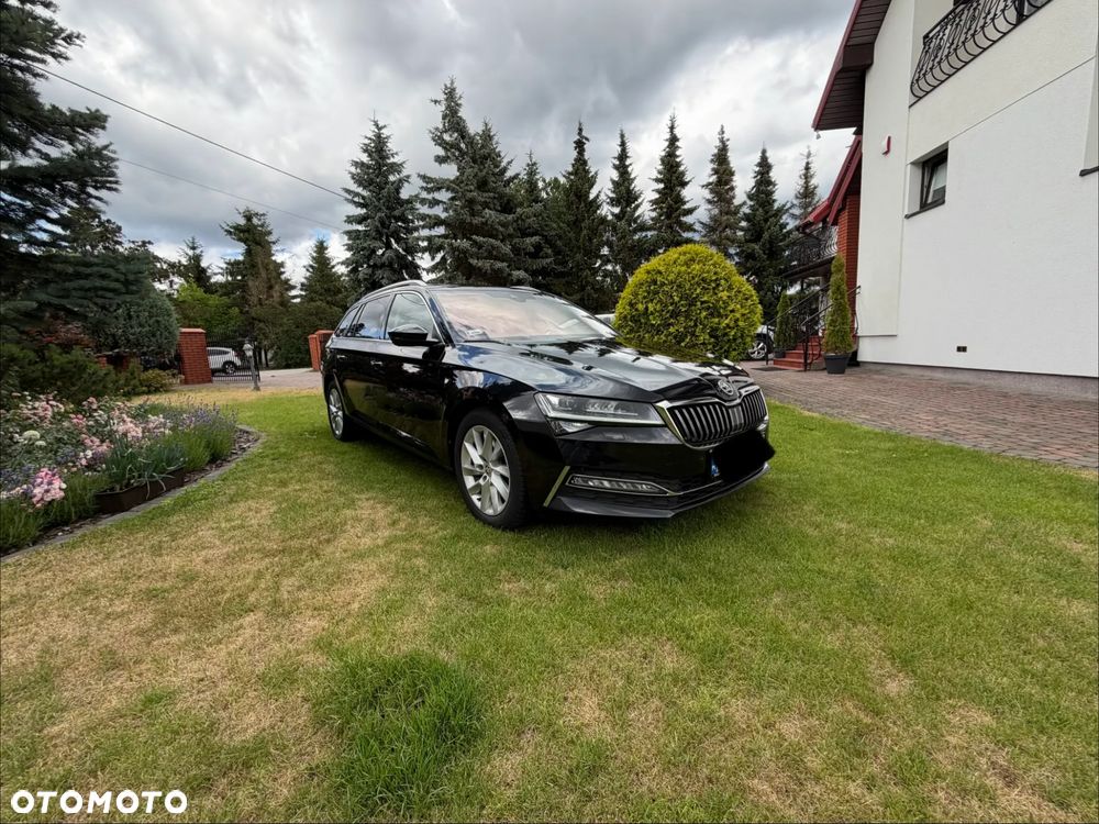 Skoda Superb 2.0 TDI SCR 4x4 Style DSG - 6