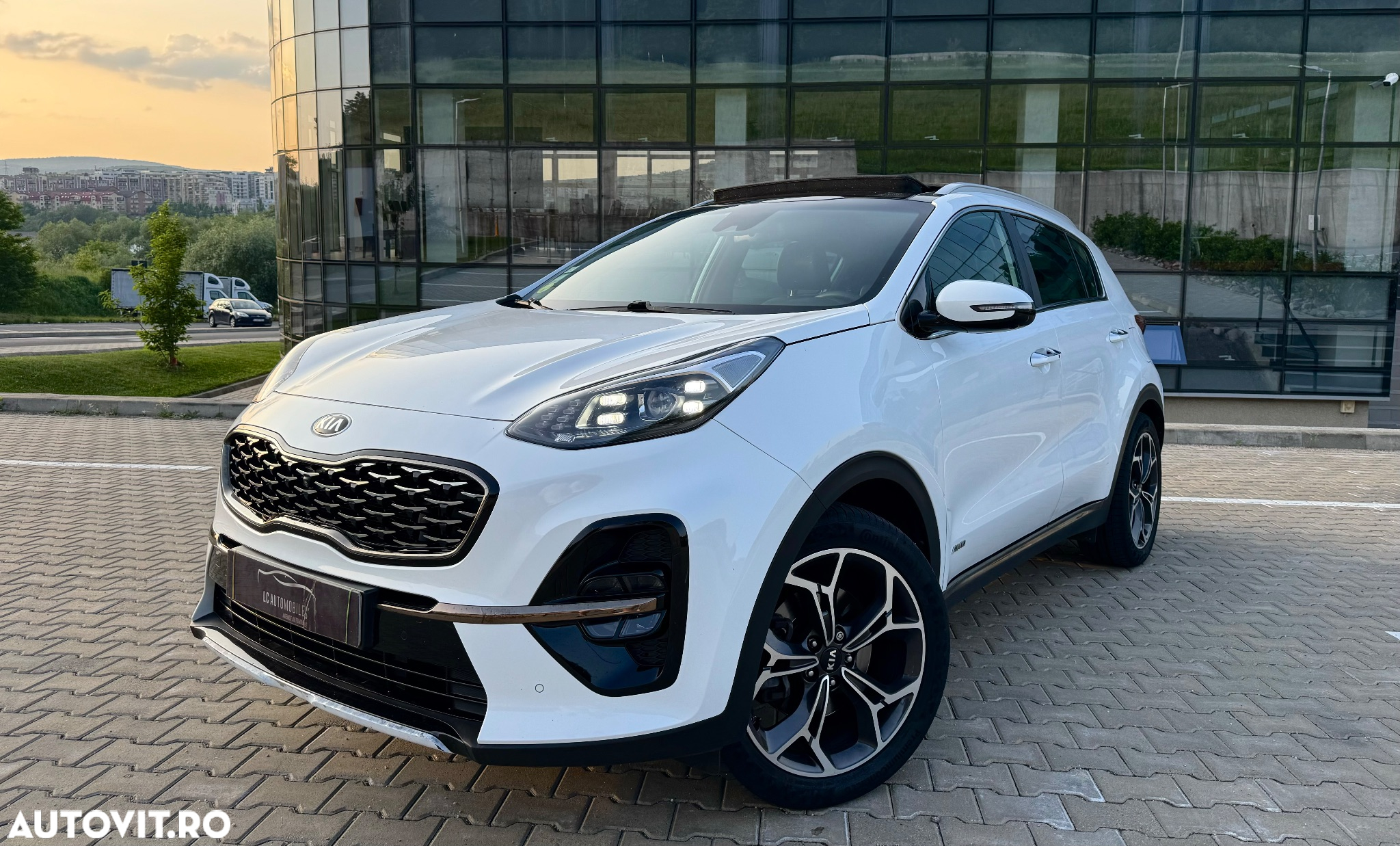 Kia Sportage 1.6 DSL 7DCT HP 4x4 GT Line - 3