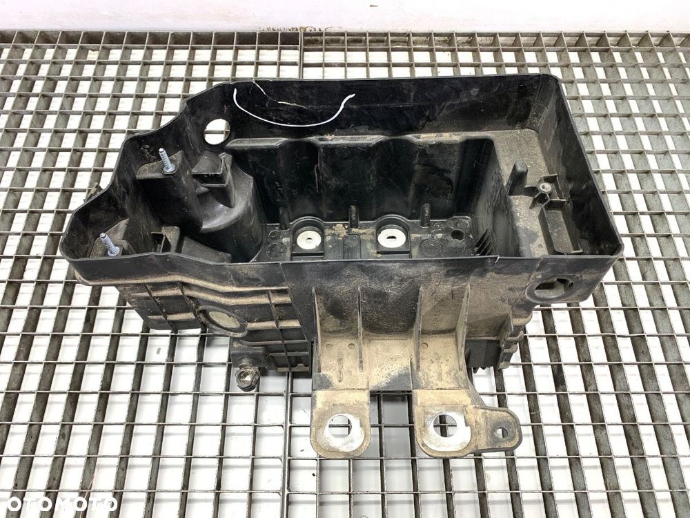 PODSTAWA AKUMULATORA  RENAULT ARKANA I (LCM_) 2019 - 2022 1.5 E-TECH 145 69 kW [94 KM] Hybryda - 2